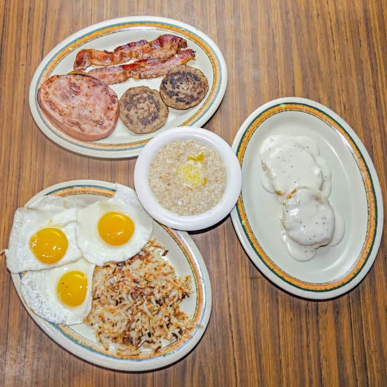 Classic Plates, Baked Treats